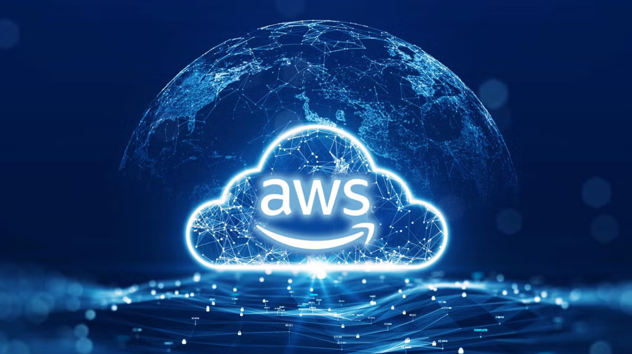 https://www.moonstaritcs.com/wp-content/uploads/2025/07/aws.png